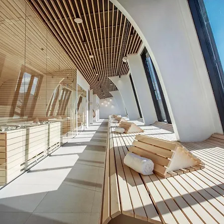 Park - Sava & 4* Bled