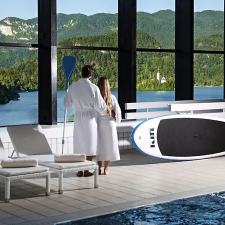 Park - Sava & Hotel Bled