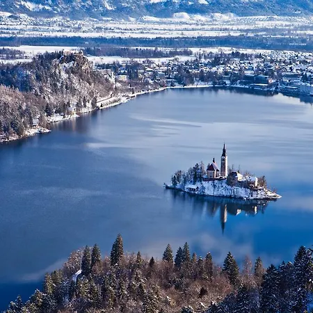 Park - Sava & 4* Bled
