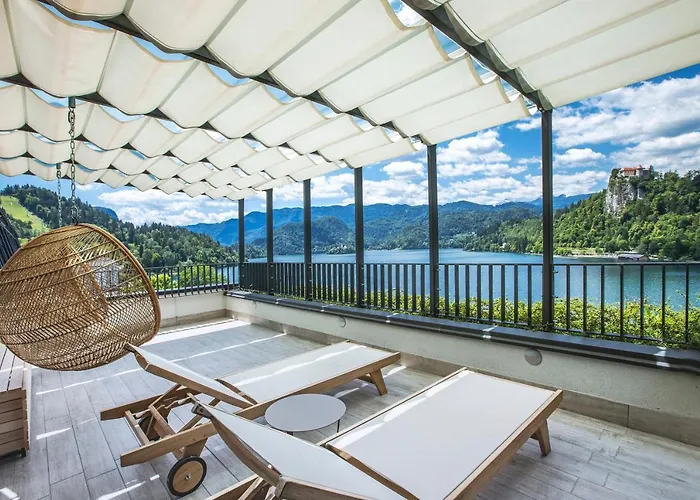 Park - Sava & Ξενοδοχείο