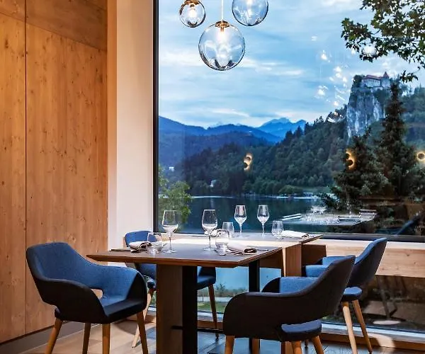 Park - Sava & 4* Bled