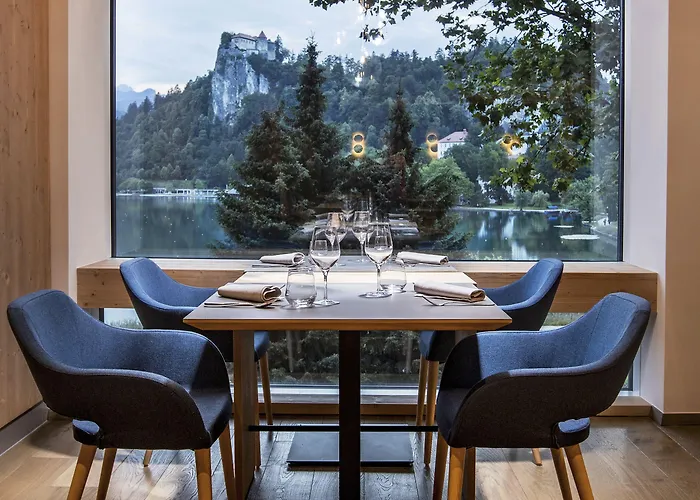 Park - Sava & 4* Bled