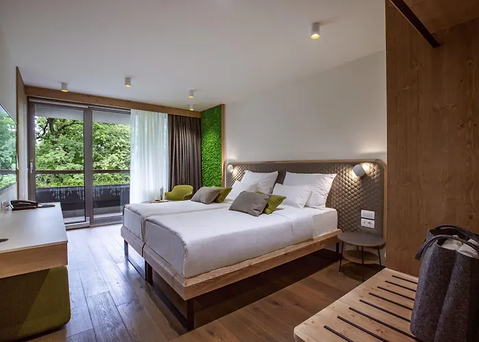 Park - Sava & 4* Μπλεντ